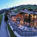 Chalet's Alpenjuwel בקתה טוקס