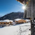 Domek alpejski Chalet's Alpenjuwel Tux