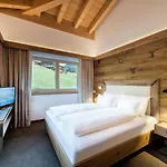Domek alpejski Chalet's Alpenjuwel Tux