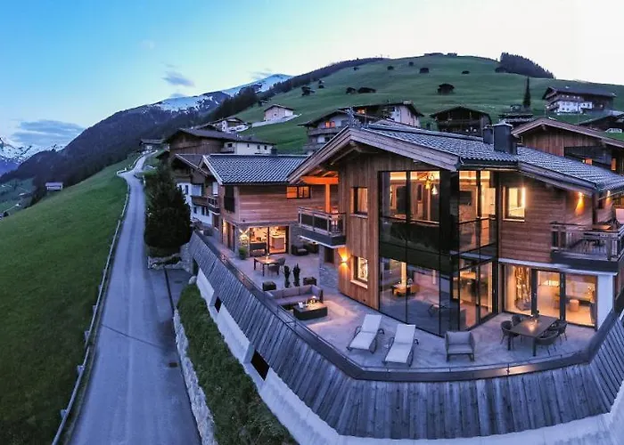 Chalet's Alpenjuwel 木屋 图克斯